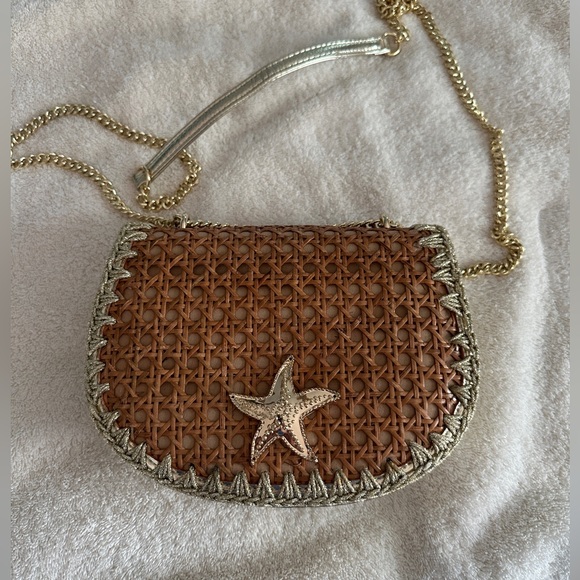 Lilly Pulitzer Handbags - Lilly Pulitzer starfish purse